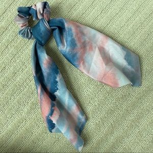Tie Dye Scrunchie Scarf